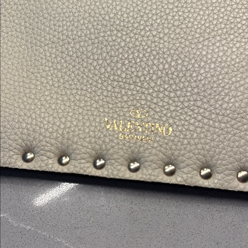 Studded White Envelope Clutch - Picture 4 of 6